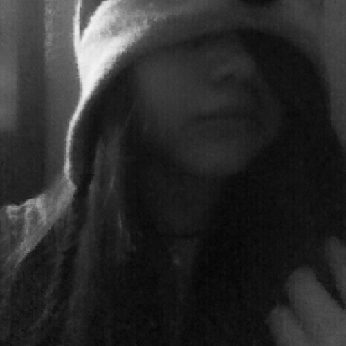 Haiiiiii I LOVE A7X~FIR~PTV~HU~BVB~TDG ^.^IF U FOLLOW MEH ILL FOLLOW U BACK!!!!