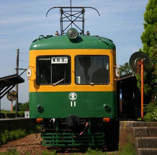 新潟市南区にある旧月潟駅を中心に活動している鉄道保存団体です。旧月潟駅の団体見学/営利目的の取材や撮影等は事前にご連絡下さい《詳しくはHP参照》。 コメントへの返信は原則として出来ませんのでご容赦下さい。※掲載画像等を引用する際は必ず引用元を明記して下さい。