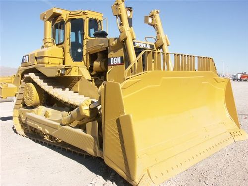 Specialized in selling wholesale earthmoving equipment