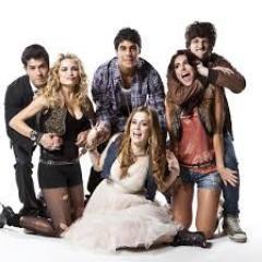 Rebeldes: no latim ´´ oxigênio ´´ do grego ´´ perfeição ´´ do português ´´ orgulho ´´ Since:02/07/2012