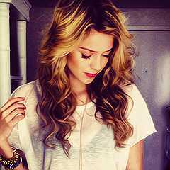 Eu posso te olhar mil vezes mas acredite em cada uma delas eu vou te amar cada vez mais,não é idolatria é apenas amor @sophiaabrahao|Dona do :@RebeldesMyApego