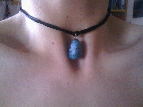 adela_benito's profile picture. Una gota de pura valentía vale más que un océano cobarde - Miguel Hernández.