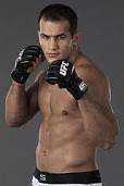 Es un peliador de la UFC nació en brazil