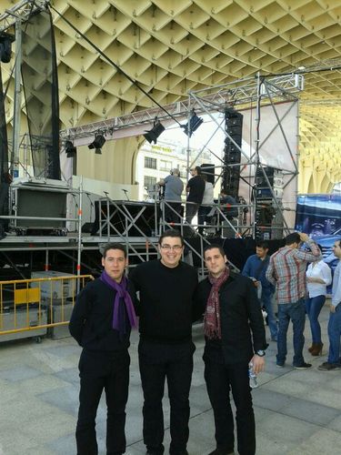 Twitter oficial del grupo flamenco calle mina, aznalcollar, sevilla. 636746854
