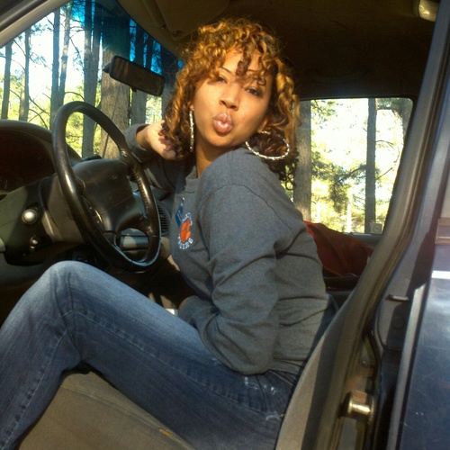 Ni_OnLY3's profile picture. ❤Southern Belle❤ Mommy of 3!!!.follow my pretty twifey @gawgeousgabz IG: An_amazing_lady