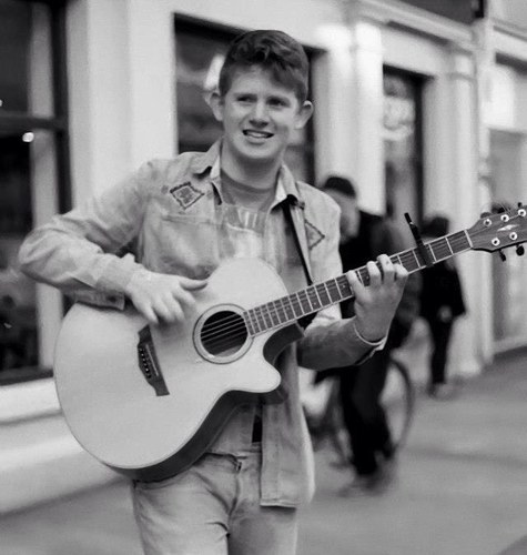 One of The 18 year old read headed irish beauty's fan pages!! 5th one to be precise!! CONOR FOLLWED 14/04/13 :)