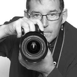 Commercial Architectural product event photographer with a bit of social on the side. Now doing video