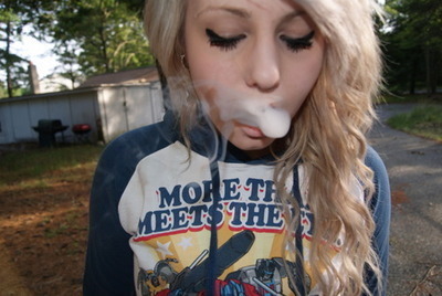 SmokeThatCronic's profile picture. Follow me because your parents taught you to follow your dreams