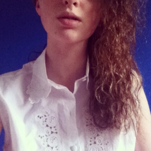 Nothing tastes as good as skinny feels. 16 SW:110 CW:98 UGW:95 H:5'4 Anorexia *recovering*