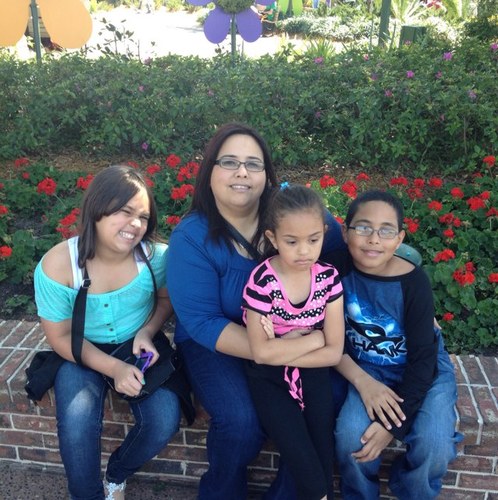 Myriam328's profile picture. 