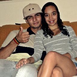 ' Com a cabeça erguida sempre mantendo a fé em Deus ! * 

16 anos , feliz , Corinthiano ! :) '


- Chato- Ciumento - Safado - Ignorante - Gostoso -