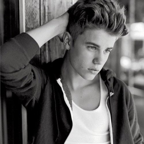 Justin is not only a singer,hes an entertainer and an inspiration to all of us. U just have to believe and never give up ℒινℯ. ℒℴνℯ. ℬℯℓιℯъ ♡