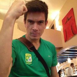 Fans de @nachogonzalez35 futbolista profesional. 
http://t.co/548knpbqXN