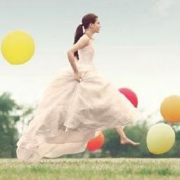 For the style savvy bride, clever and inspiring ideas, chic detail and $$$ saving tips. $$$ Saving Perks & DIY Weddings. http://t.co/RWCpgCJZNI