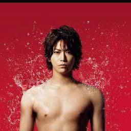 Fake Kame account! Me it's me! I'm sexy and i know it!  KaT-TUN member,singer,dancer,actor...