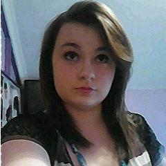 Hi my name is Lily J.B i love purple and @littlecbeadles @selenagomez