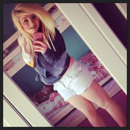 jords_jk's profile picture. Ohiaaa everyone should follow Jord because she is amazing and shell follow back, holds great convos too! Love from her bezzie, @jordan_bmoss :p