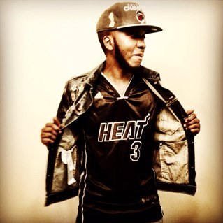 Pocket7 General. Mr Miami Heat. Proud Zimbabwean. Twitter is just a preview...follow my team in real life. Pocket7 Clothing LLC. ~No Empty Pockets~
