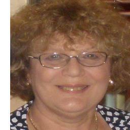Since 1998, Aleisha has channelled a powerful spirit entity called Ishamcvan, acting as his scribe through mediumship meetings, workshops & private sessions.