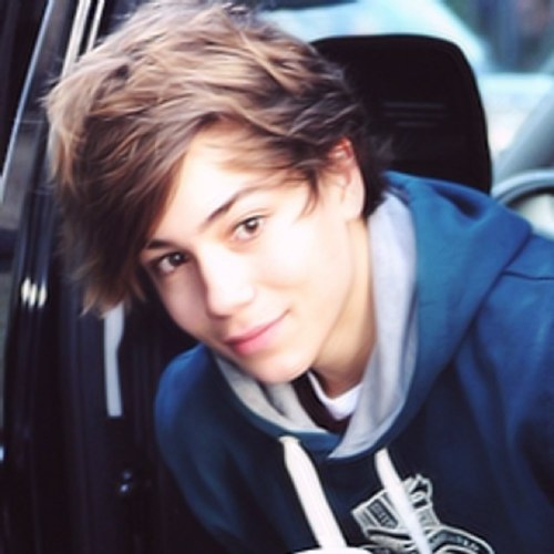 JasonColeyJH's profile picture. Pew pew pew