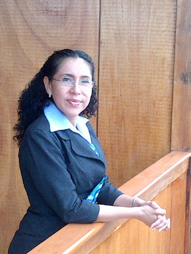 La vida es maravillosa, hay que saber vivirla con dignidad y valentía.