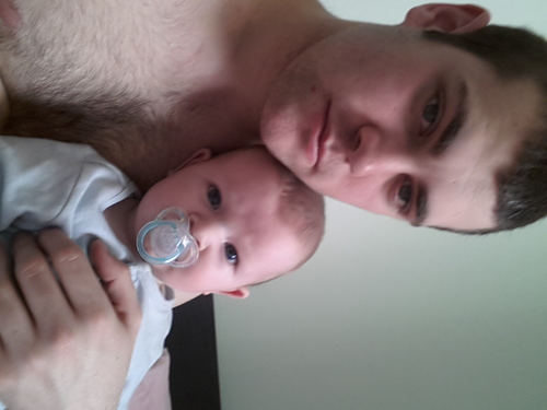 im 22 years old have a gorgeous girlfriend, i have 2 little baby boys called freddy and tommy they are the best xxxxx oh and i play for arsenal fc ;) and im a b