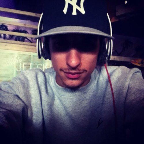 Puerto rican. 21 Ny . Xbox: xh3artl3ssx187. taken 2312. forever
