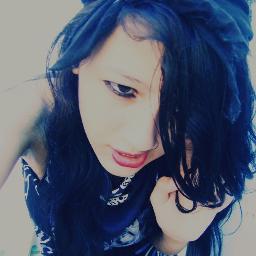 Carne queimando, o cheiro está no ar
Pois homens como você tem uma alma tão fácil de roubar ♪  
  -  Avenged Sevenfold ❥