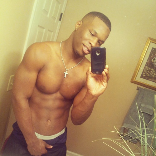 Jaylaw31's profile picture. 19/CollegeBoi #Team$$$$ #TeamSingle #TeamIdgaf . Follow Meh Ill Follow Back!