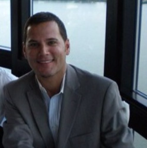 Chicagoan, Hospital Consultant, husband and father of twins with a natural curiousity for the miraculous developments in science,  medicine and spirituality