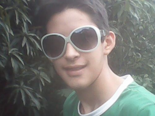 Seguime y te sigooo o te sigo y seguime jaja ... soy buena onda