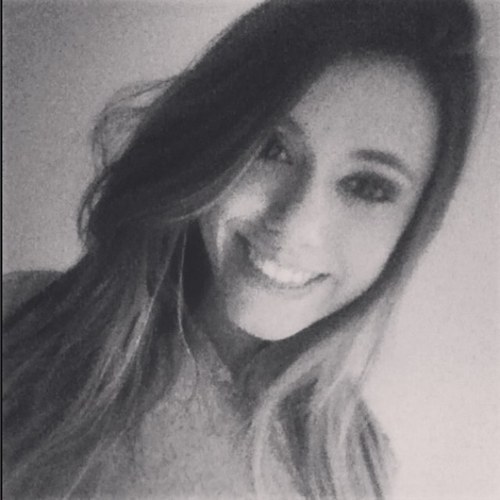 Sagitariana, 18 anos