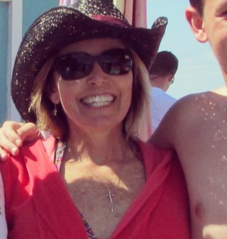 kellylynn_amen's profile picture. 