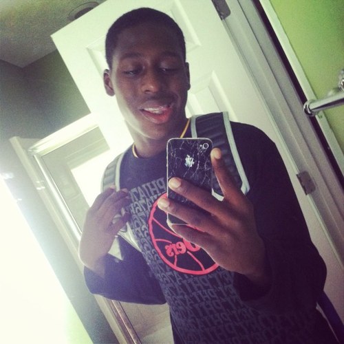 #BallisLife# im Dancer/Lover SINGLE.Kik me at Hi_Im_Shawnzie#LakerNation HCO