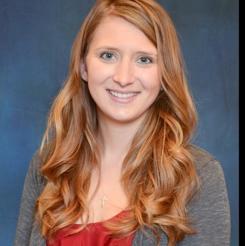 Dentist. Love sports. Youth coach. Pratt High School and UMKC alum.