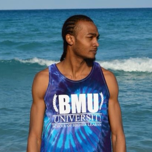 CEO of @BMUuniversity clothing. 

It's either us against them or me against the world. I'm good either way

Instagram: @Kahlil_BMU & @BMUuniversity