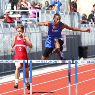 Krisrobinson10's profile picture. 