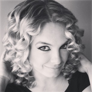 Um Anjo q veio ao mundo p trazer alegria por onde passa.Esse Anjo n tem assas e nem sabe voar,mas soube mudar minha vida como em um passe de mágica!@Lua_Blanco