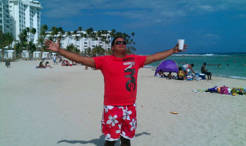 LuisFFeliz's profile picture. @Fsolutions tienda  de smartphones blackberrys,iphones,androids. C.B inc whassapp 829-804-2677