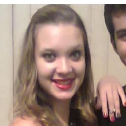 Não so a menina mais bonita,
 nem tenho o mais lindo sorriso. Eu não me pareço com a barbie e não
tenho todos os ideais de beleza mais sou legal