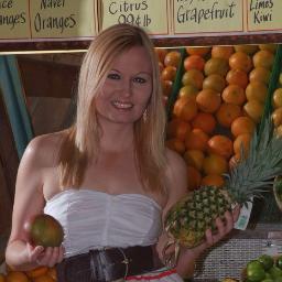 Tweeting about all things healthy, green, and vegan.