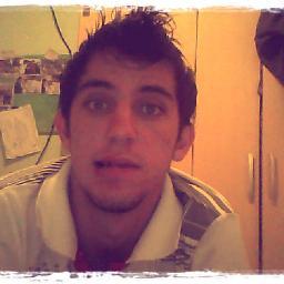 Sou um cara chato, mas um chato legal!
Clica em follow e seremos amigos, haha'