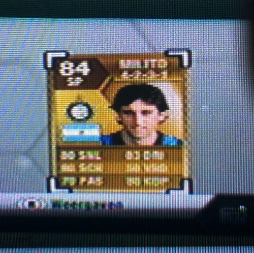 No scam / only PS3 / wij doen spelers ruilen en af en toe spelers verloten / soms een quiz / heeeeel soms coinverdubbeling /handelgids kost 3k elk uur 10k wins