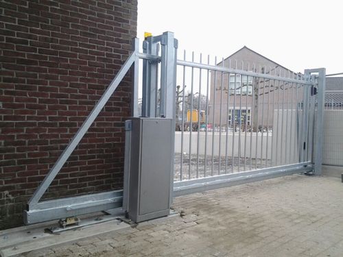 Wij leveren kwaliteits hekwerk en alle schuifpoort hekwerken en schanskorven online op https://t.co/kG2oWmtjJz