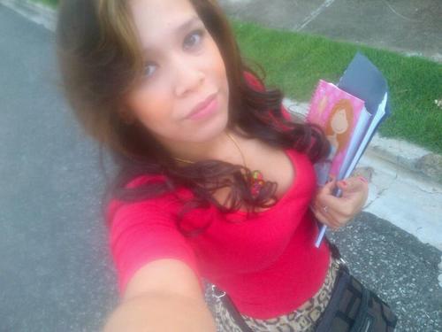 Bendecida ,Dios♡+Familia & Mi gente 0/... Realmente no me da la Biografia para Describirme mientras tanto Sigueme ...