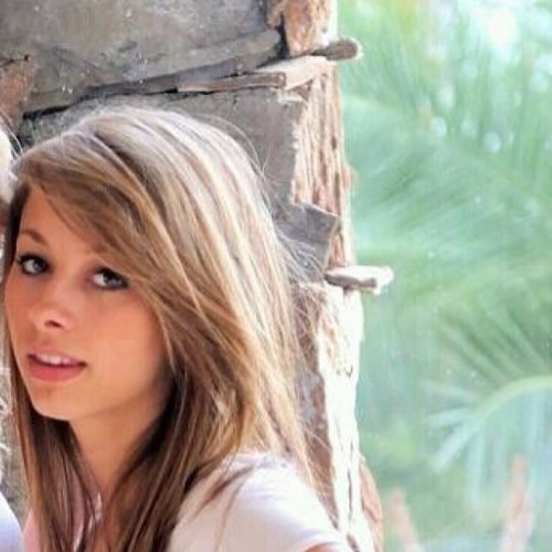 Sexlea_'s profile picture. Lesbienne :3 Larry Shipper