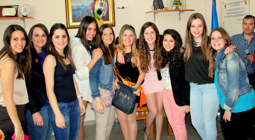 Twiter oficial de las Loves #9