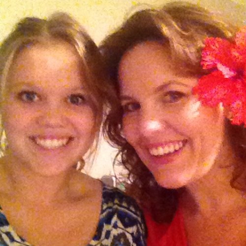 Loves God, Loves People, Loves Life - happily married with 2 children, 2 dogs and 5 guinea pigs!