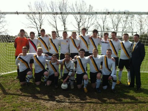 Officialfacelad's profile picture. 