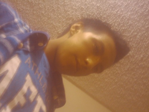 SRzo11's profile picture. 